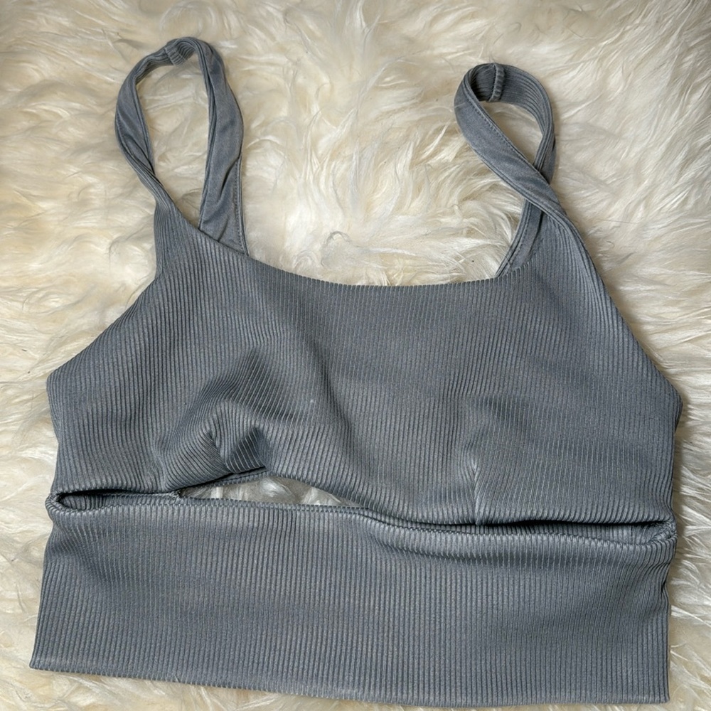 ALO Slit Bra